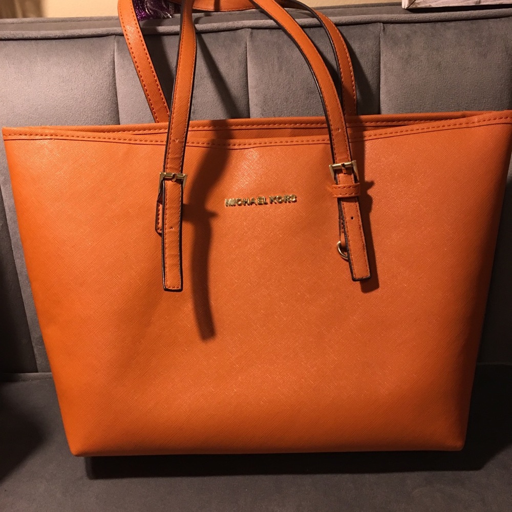 Lookalike Jet Set Michael Kors Leather Tote
